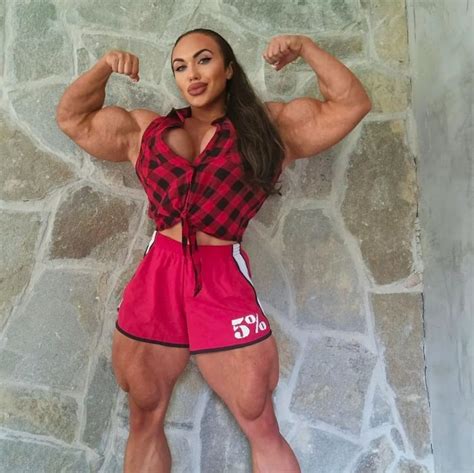 girlswith|Friends that are also into Muscular Women .